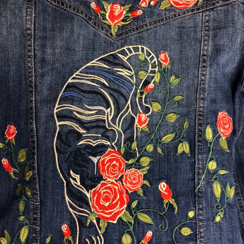 BlankNYC Denim Jacket Size Small.